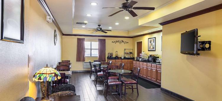 小石城西南伊克诺套房酒店(Econo Lodge Inn & Suites Little Rock SW)图片