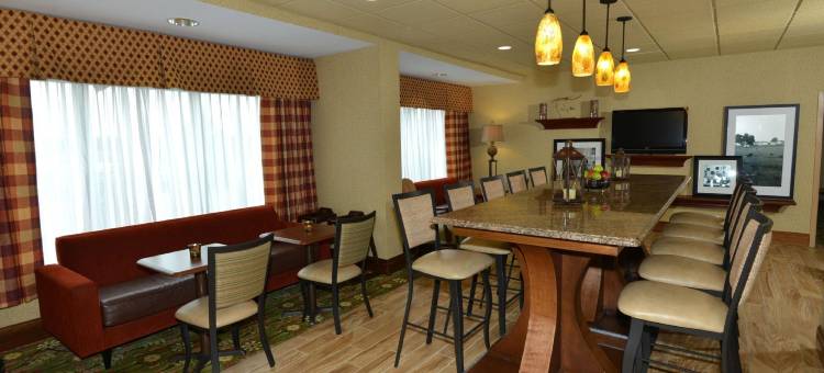 希尔顿欢朋酒店-温彻斯特(Hampton Inn Winchester)图片