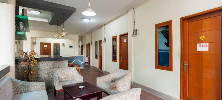 红多兹Plus酒店-近印度尼西亚大学(RedDoorz Plus Near Universitas Indonesia)图片