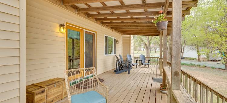 堪萨斯度假租赁配船坞和湖泊通道(Kansas Vacation Rental w/ Boat Dock & Lake Access)图片