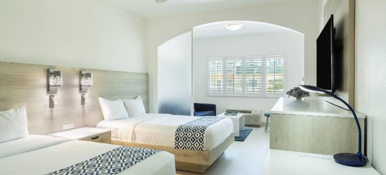 卡尔港康福特套房度假酒店(Ports of Call Resort)图片