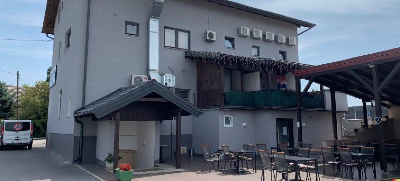 萨格勒布机场伦敦客房酒店(London Rooms Zagreb Airport)图片