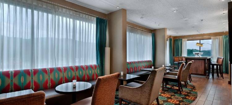 切罗基酒店(Cherokee Inn)图片