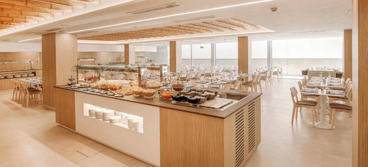 贝尼东中心-限成人(Benidorm Centre - Adults Only)图片