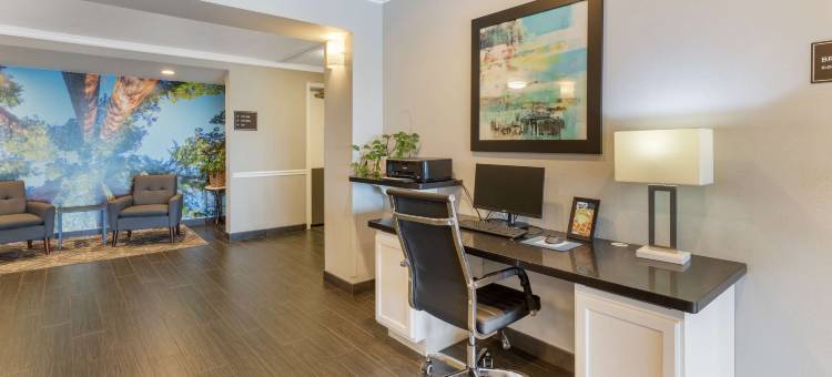 维塞利亚贝斯特韦斯特酒店(Best Western Visalia Hotel)图片