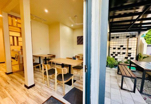 The Bilimbi Guesthouse and Inn Hotel Overview