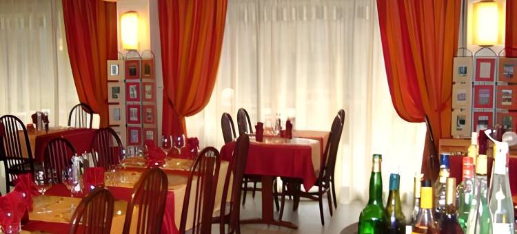 山谷罗莱酒店(Le Relais de La Vallee)图片