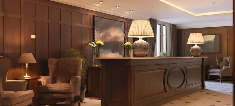 鲁赫爱斯基城堡酒店(Lough Eske Castle)图片