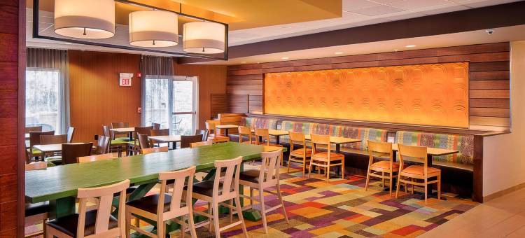 莫纳卡万豪万枫酒店(Fairfield Inn & Suites Monaca)图片