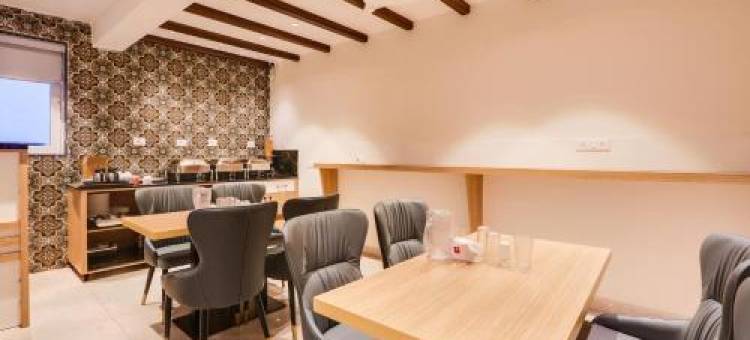 Townhouse OAK INDIGO BUSINESS HOTELS图片