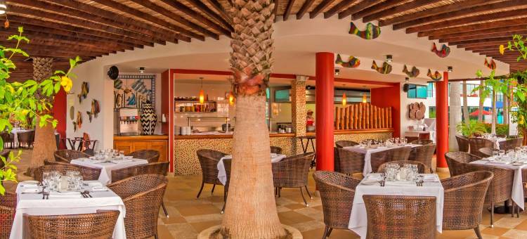 皇家哨兵得可麦仑度假村(Royal Decameron Punta Centinela - All Inclusive)图片
