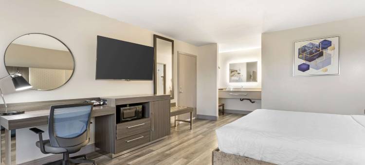 海滩沙丘贝斯特韦斯特酒店(Best Western Marina State Beach)图片