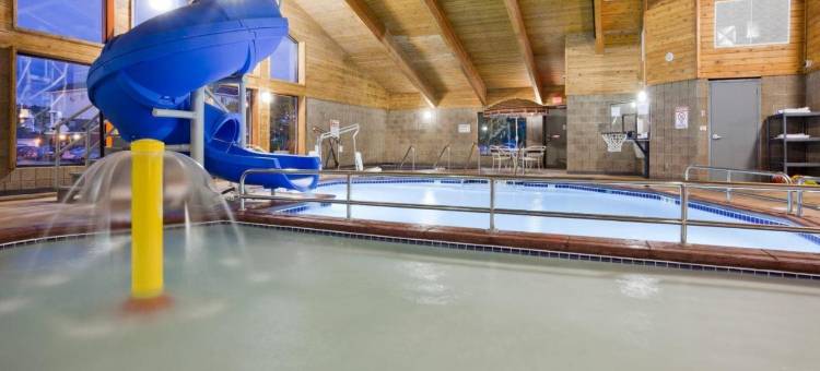 法戈西阿克雷斯温德姆美吟温德姆酒店(AmericInn by Wyndham Fargo West Acres)图片