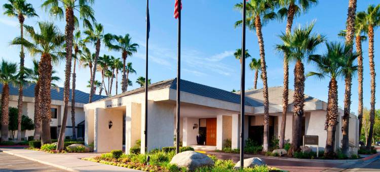 贝克斯菲尔德福朋喜来登酒店(Four Points by Sheraton Bakersfield)图片