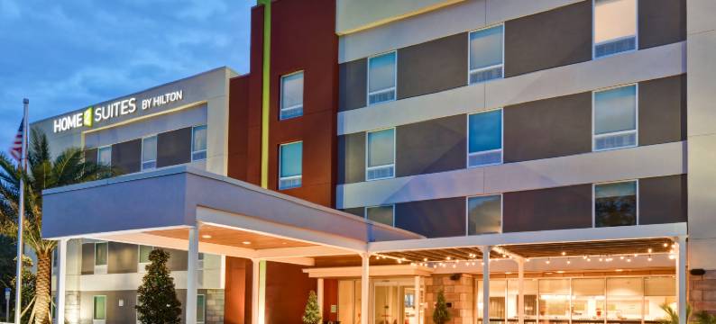 代托纳比奇赛车场希尔顿惠庭酒店(Home2 Suites by Hilton Daytona Beach Speedway)图片