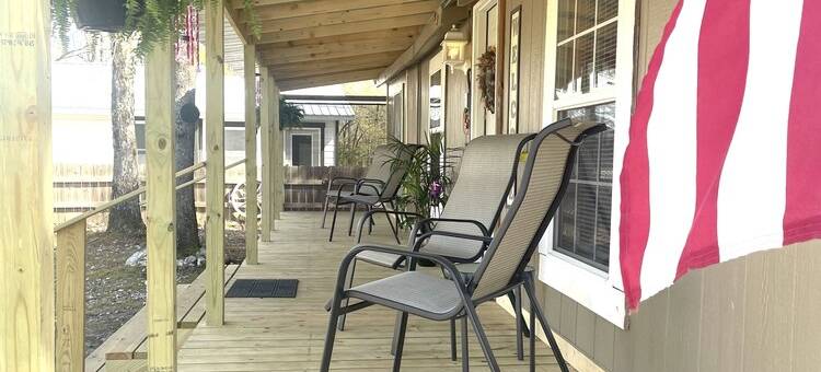 舒适温馨距瓦希塔湖北端仅数分钟的度假木屋.(“Comfy Cozy Rental Cabin” Just Minutes from the North End of Lake Quachita.)图片