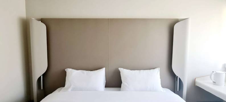 尚蒂伊康铂酒店(Campanile Chantilly)图片