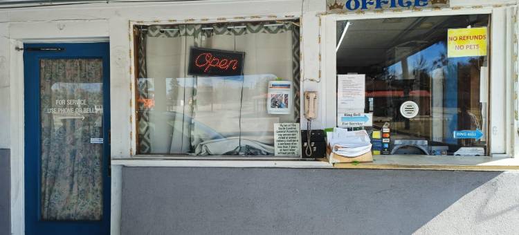 皇冠旅馆 OYO 奥兰治堡301号公路(Crown Inn By Oyo Orangeburg Hwy 301)图片