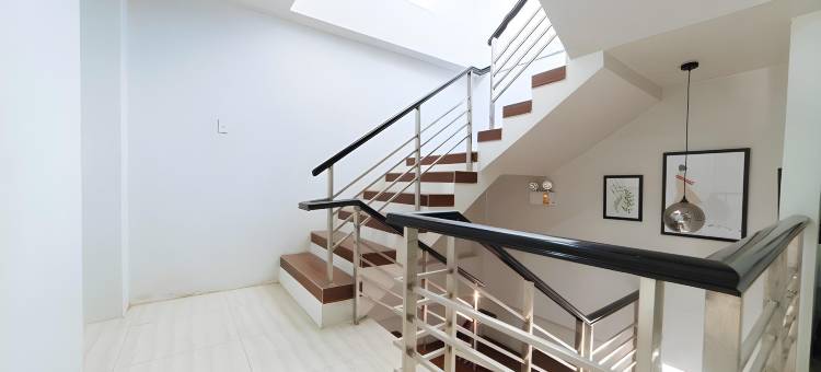 达沃红多兹靠近巴哈达G购物中心酒店(RedDoorz near G Mall Bajada Davao)图片