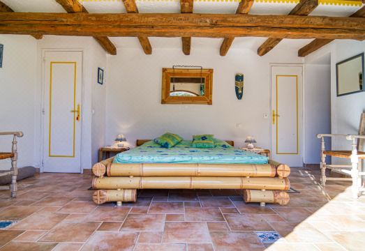 VIlla Camille Hotel Overview