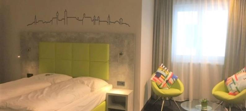 迪林根爱睡爱困酒店(SleepySleepy Hotel Dillingen)图片