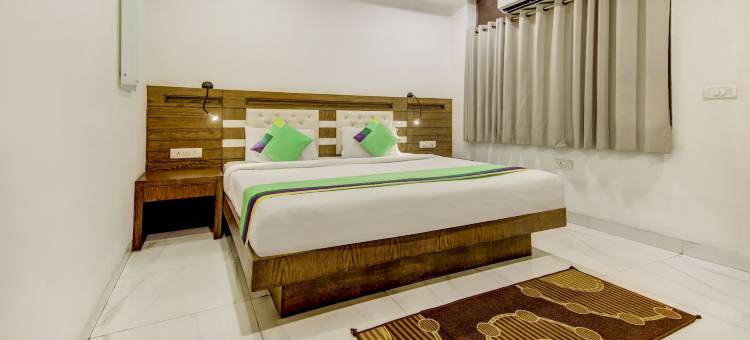 Treebo The Kings 广场(Treebo the Kings Plaza)图片