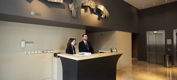 卡尔斯酒店(Carles Hotel)图片