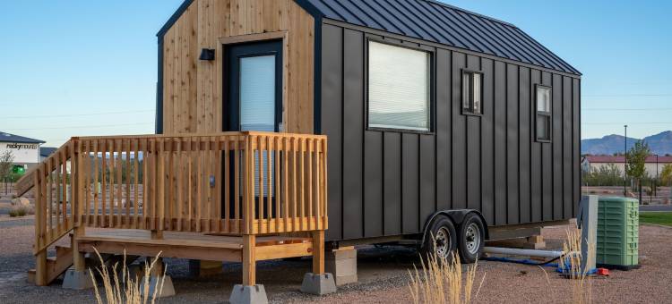 埃迪营地(Camp Eddy)图片