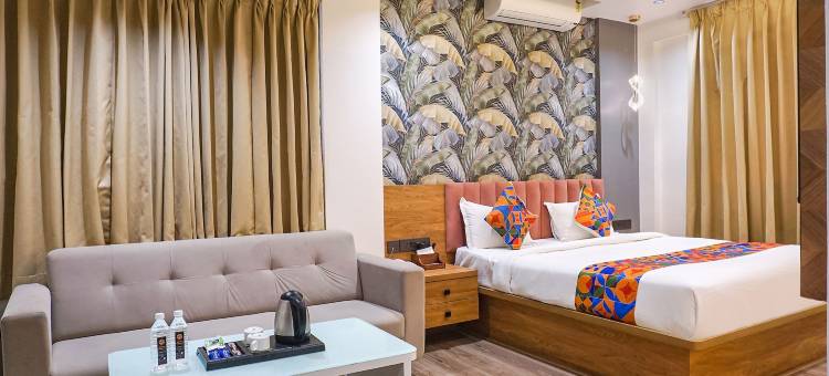 素世荣 Fabhotel Prime(FabHotel Prime Shourya Residency - Nr Maharshi Karve Museum)图片
