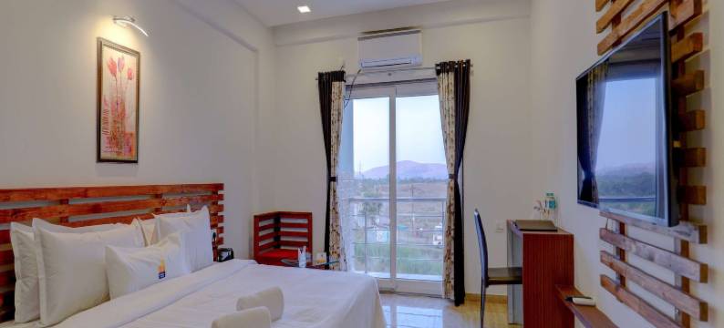 雨林度假村和水疗中心，伊加普里 - 自然的奢华等待着您(Rainforest Resort and Spa, Igatpuri -Nature's Luxury Awaits)图片