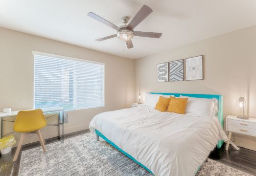 Cozy Oasis with Fast Internet and Modern Kitchen - Charming Retreat Hotel Overview