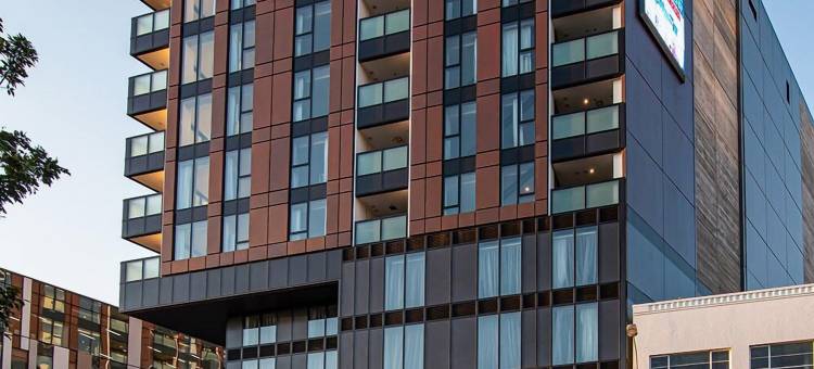 维多利亚西街华美达套房酒店(Ramada Suites by Wyndham, Victoria Street West)图片