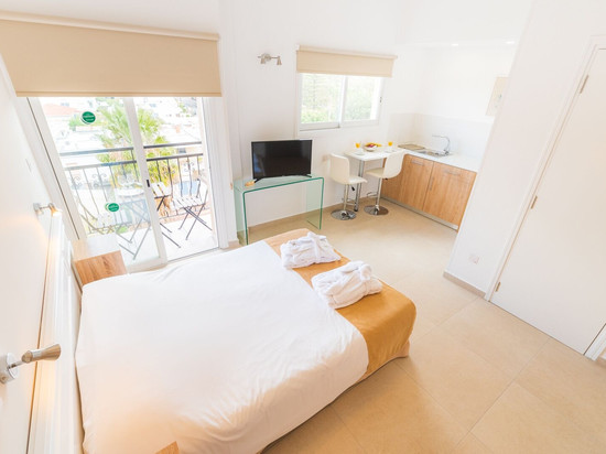 利马索尔商务公寓