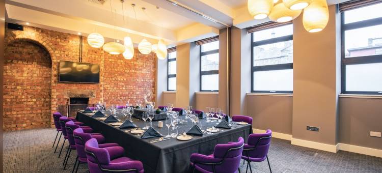 桑德曼特色亚伯丁 Spa 酒店(Sandman Signature Aberdeen Hotel & Spa)图片