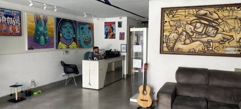 黑客旅舍(Hacker Hostel)图片