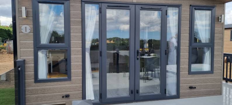 Sure Studio by Best Western Brackenborough Lakes & Resort图片