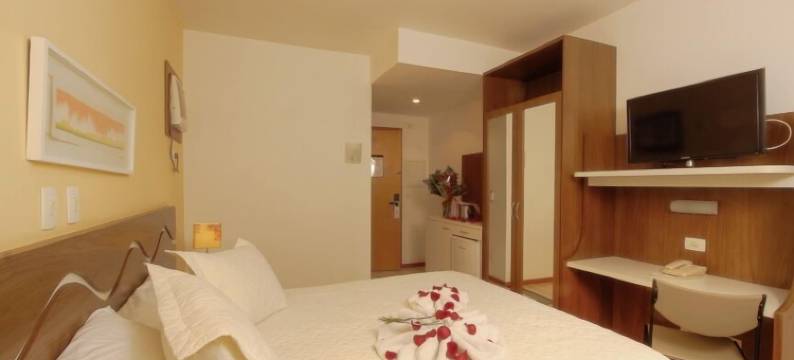 布里斯托尔中心西维科马尔蒂酒店(Bristol Centro Civico Curitiba)图片