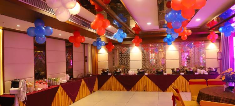 Vijay维拉斯酒店(Vijay Vilas Hotel & Convention Hall)图片