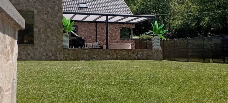 "脚在水中"的别墅(La Villa les Pieds Dans Leau)图片