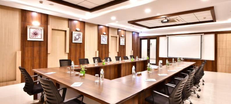 VITS萨加尔广场浦那查坎酒店(Click Hotel Sagar Plaza Chakan, Pune)图片