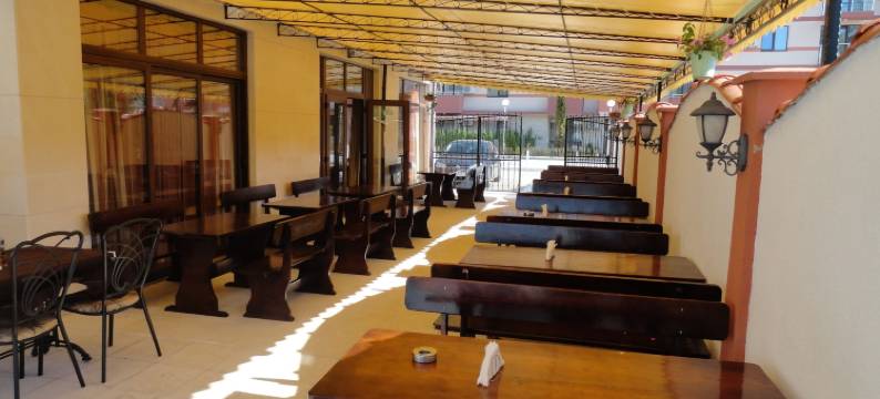 坎堤莱那复合式酒店(Cantilena Complex)图片