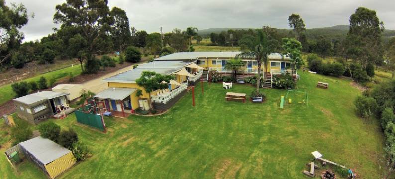 顶湖假日单元旅馆(Top of the Lake Holiday Units)图片