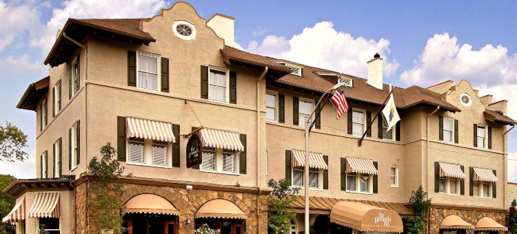 伯纳兹旅馆(Bernards Inn)图片