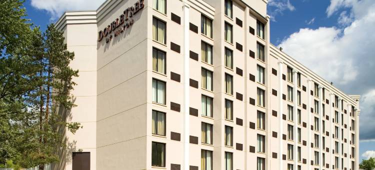 华盛顿希尔顿逸林酒店草地娱乐场区(DoubleTree by Hilton Washington Meadow Lands Casino Area)图片