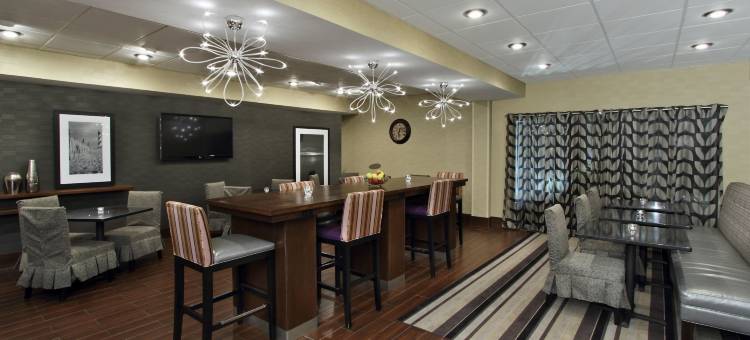 希尔顿欢朋酒店-阿什塔比拉(Hampton Inn Ashtabula)图片