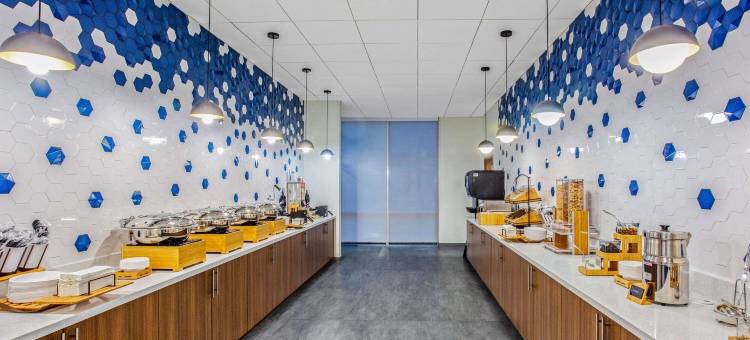 德斯坦米拉马尔海滩拉昆塔温德姆套房酒店(La Quinta Inn & Suites by Wyndham Miramar Beach-Destin)图片