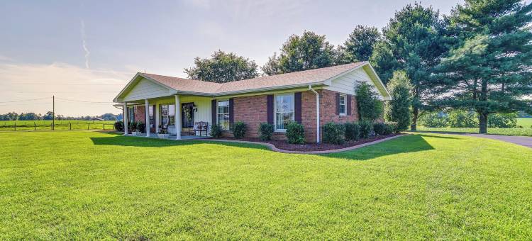 Russell Springs度假胜地，距离坎伯兰湖10英里！(Russell Springs Getaway, 10 Mi to Lake Cumberland!)图片