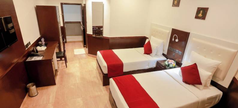 雷奈蓝水切赖(Renai Blue Waters Cherai)图片