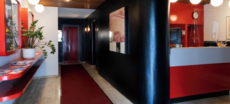 梅兰海伦巴德萨那桑拿酒店(Hotel Meran Hallenbad & Sauna)图片