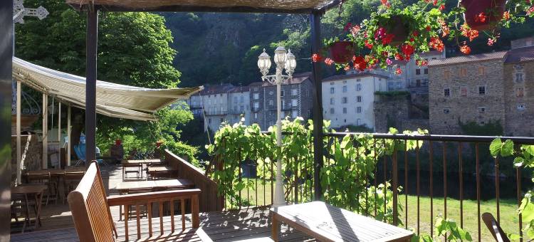 拉武特希亚克阿列河谷 VVF 度假园区(Vvf les Gorges de l'Allier)图片